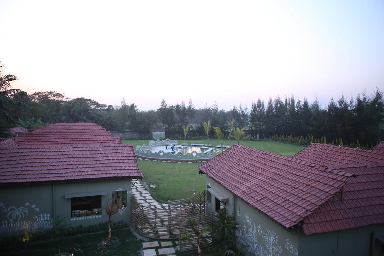 Breathing Earth - Rooms And Pool Calcutá Exterior foto